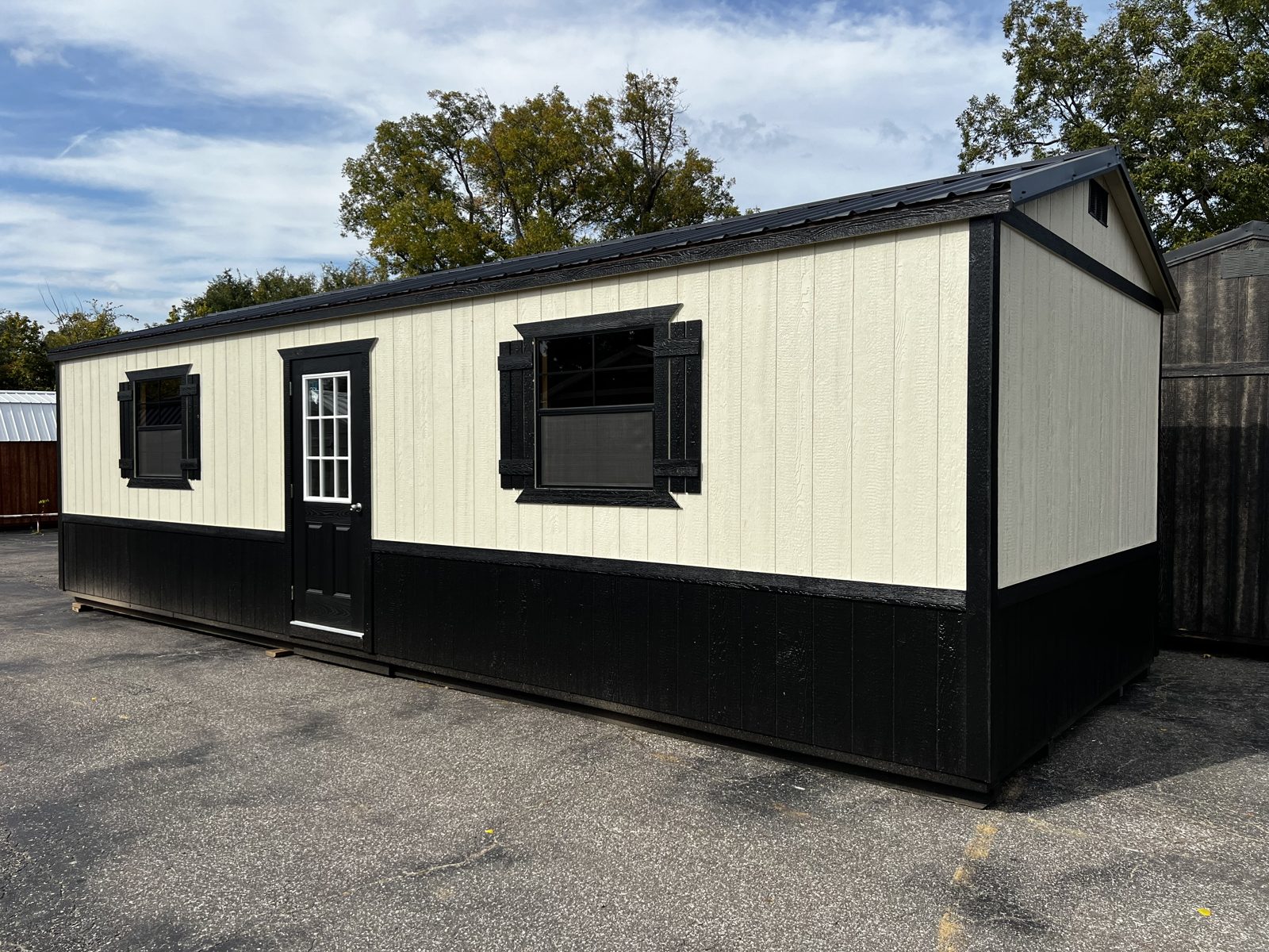 Side Utility 12x32 · #035267